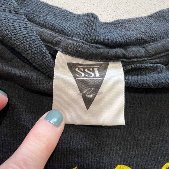 Vintage, super soft Trucker T-shirt - Picture 2 of 5